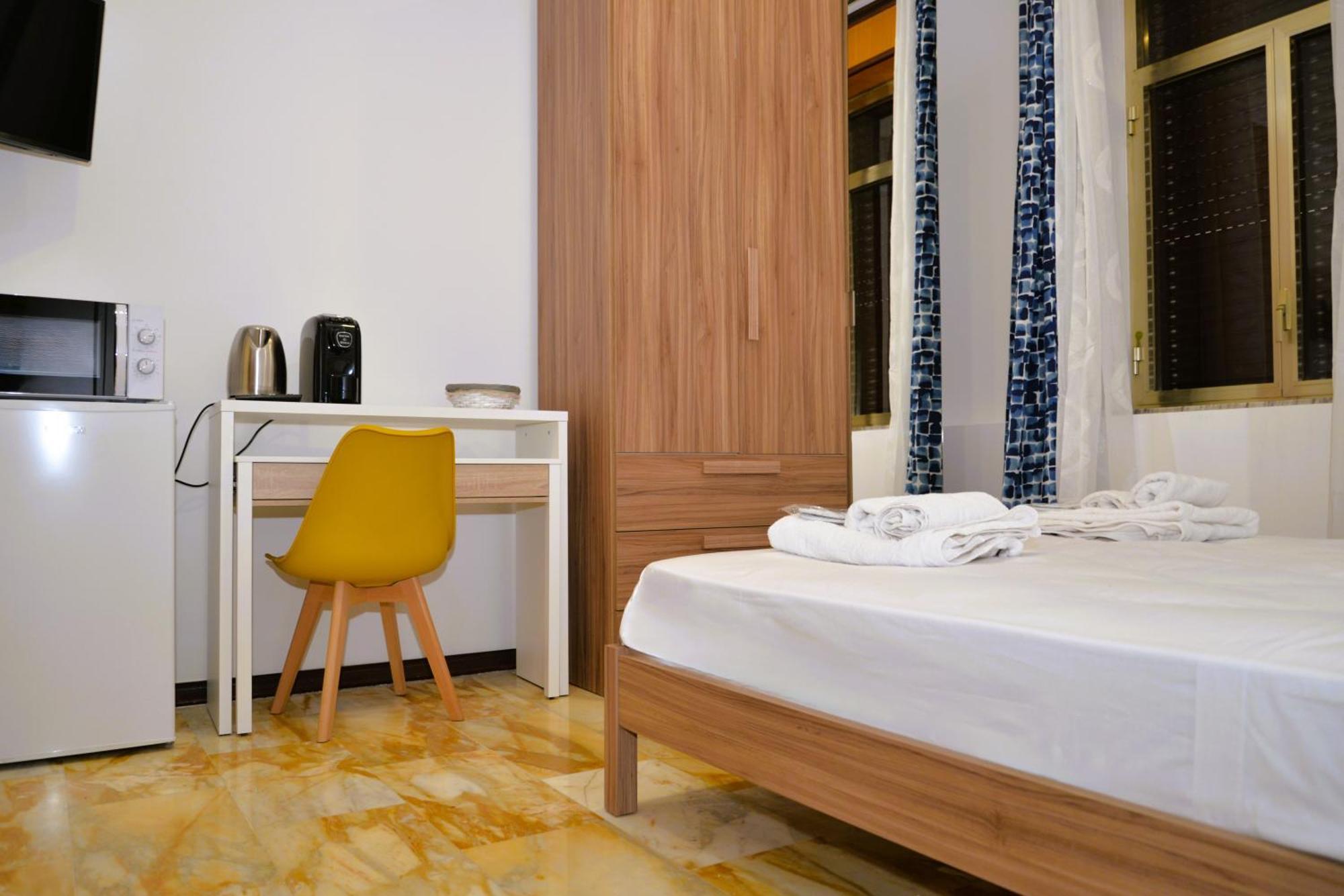 فندق Punto Felice Riviera - Centro Citta Lungomare Caracciolo نابولي المظهر الخارجي الصورة