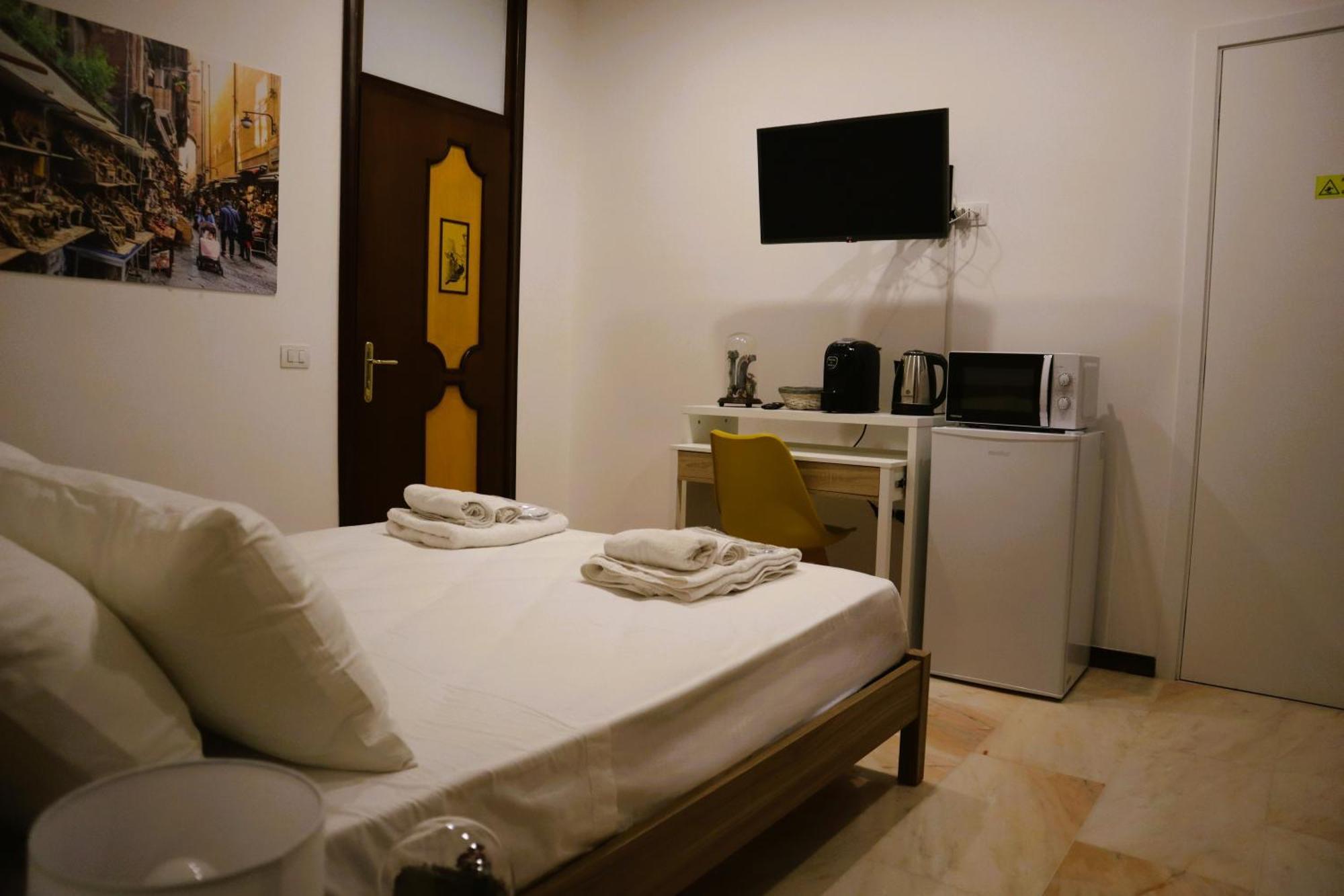 فندق Punto Felice Riviera - Centro Citta Lungomare Caracciolo نابولي المظهر الخارجي الصورة
