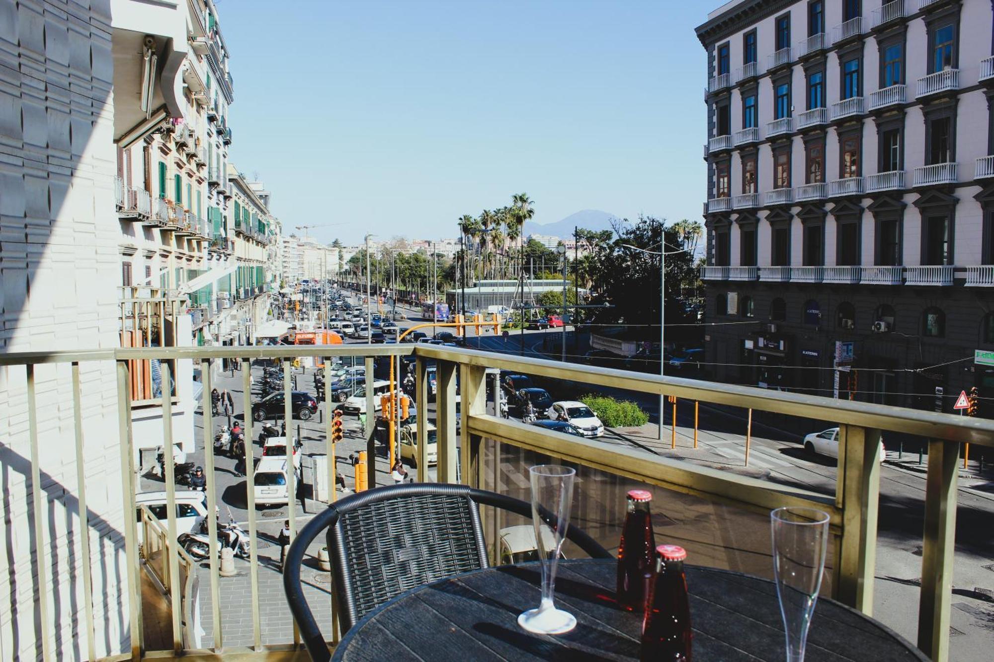 فندق Punto Felice Riviera - Centro Citta Lungomare Caracciolo نابولي المظهر الخارجي الصورة